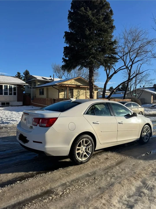 2015 Chevrolet Malibu - Image 4 of 10
