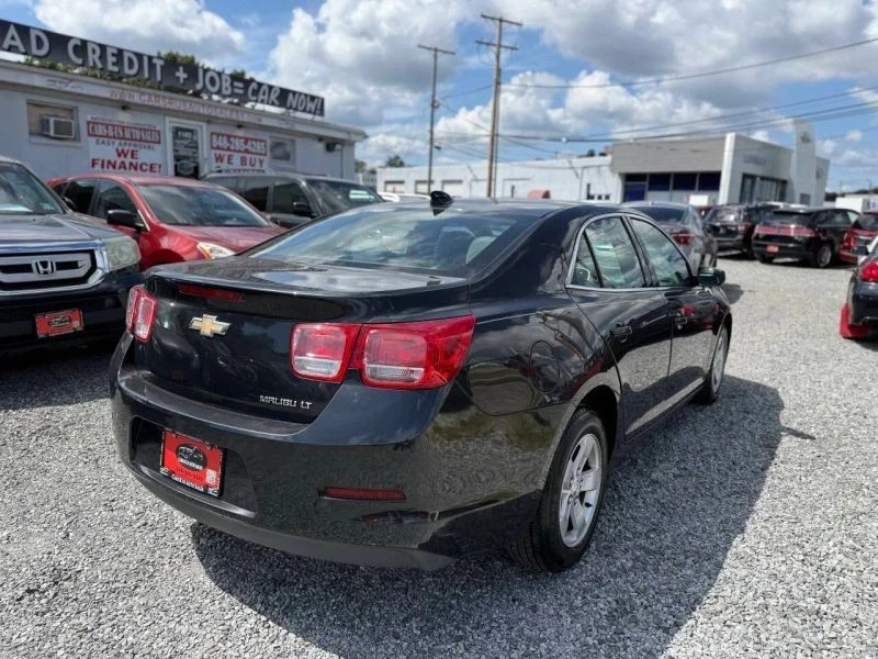 2015 Chevrolet Malibu - Image 8 of 12