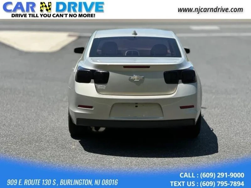2015 Chevrolet Malibu - Image 6 of 12