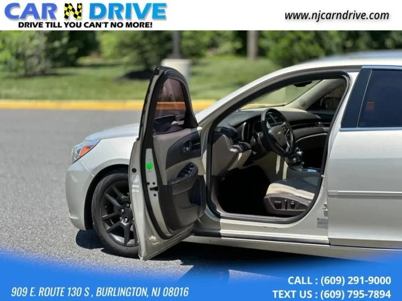 2015 Chevrolet Malibu - Image 10 of 12
