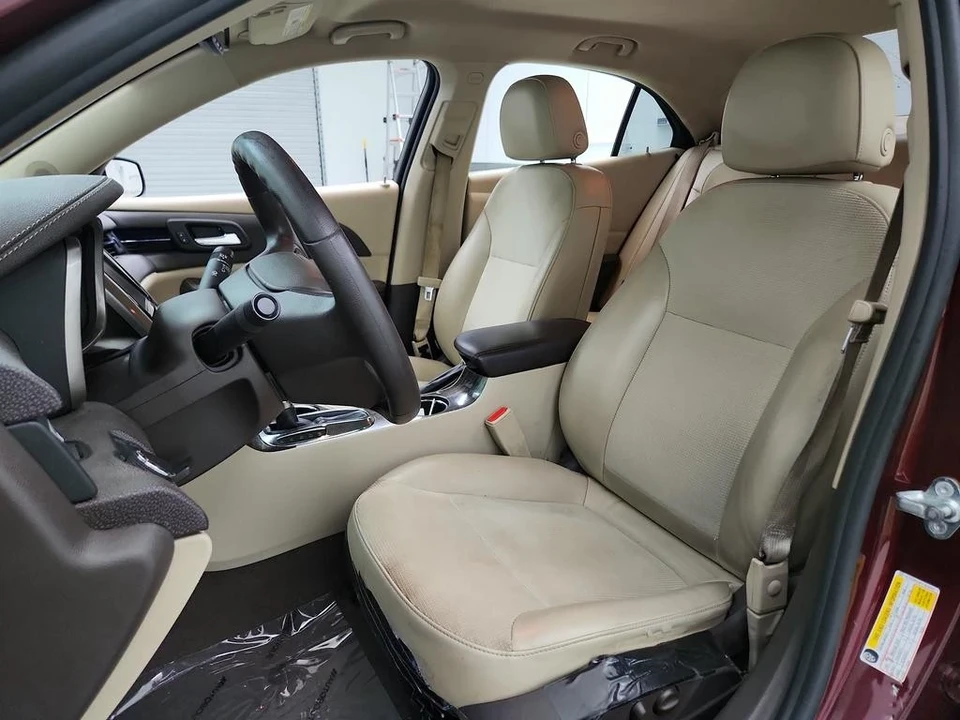 2015 Chevrolet Malibu - Image 10 of 12