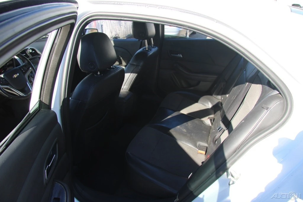 2015 Chevrolet Malibu - Image 20 of 21