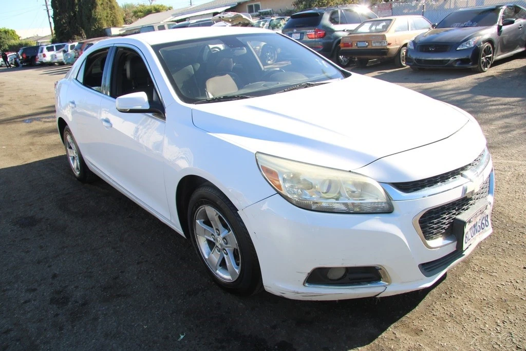 2015 Chevrolet Malibu - Image 8 of 21