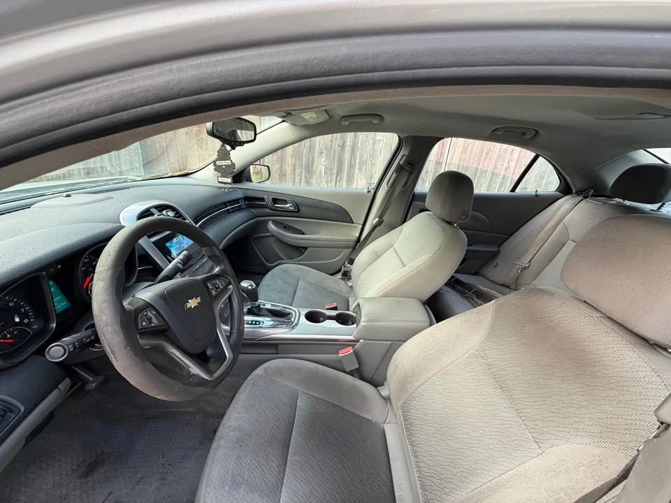 2015 Chevrolet Malibu - Image 5 of 10