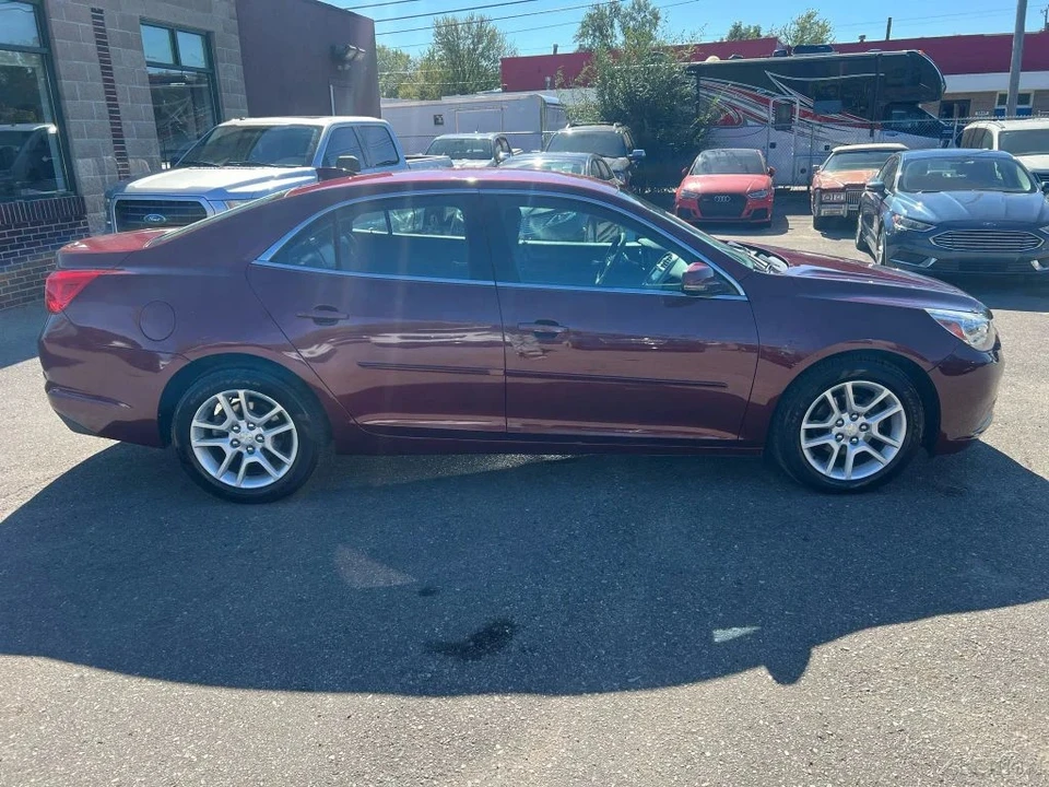 2015 Chevrolet Malibu - Image 6 of 12