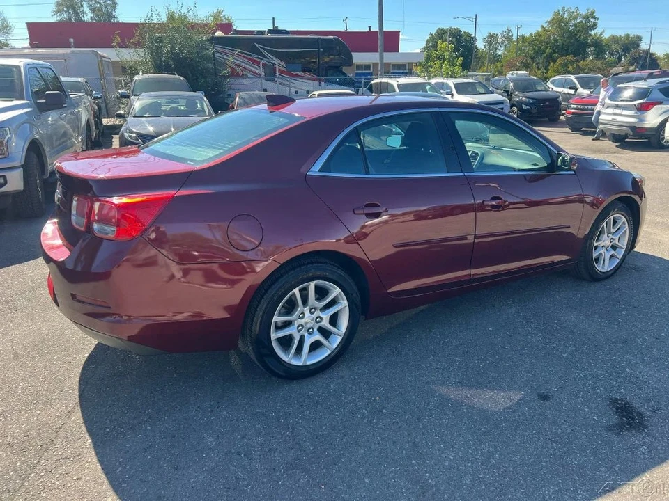 2015 Chevrolet Malibu - Image 5 of 12