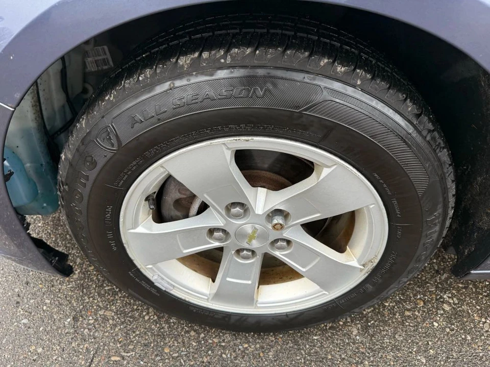 2015 Chevrolet Malibu - Image 9 of 12