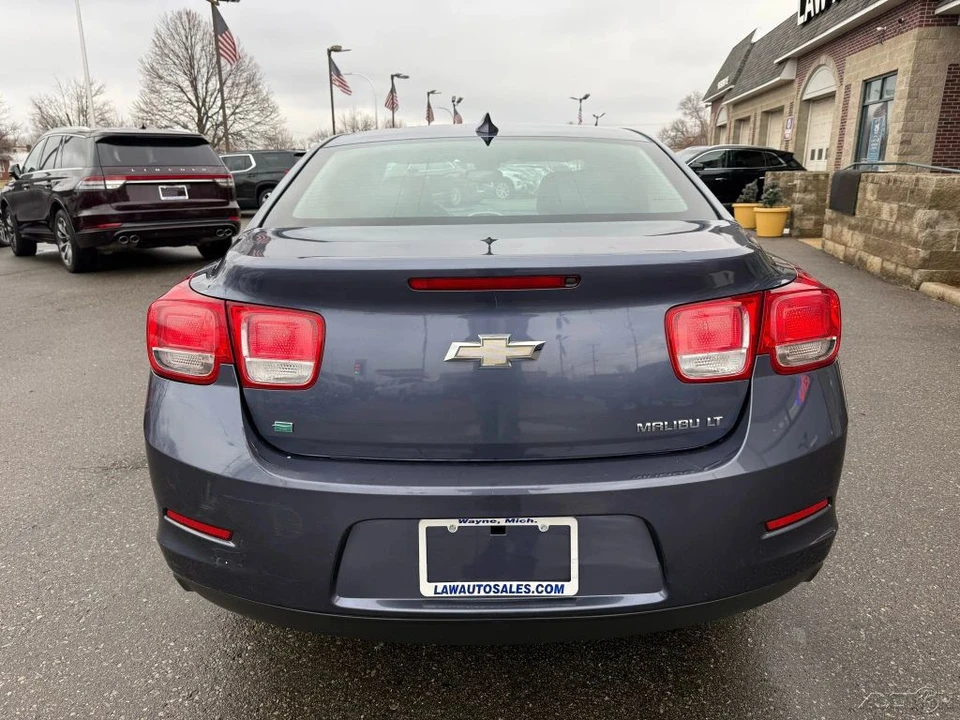2015 Chevrolet Malibu - Image 6 of 12