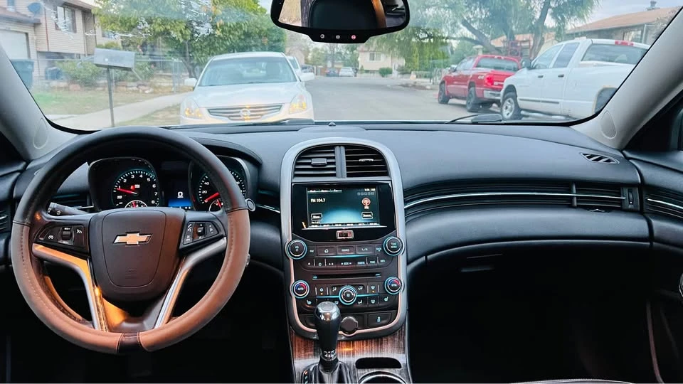 2015 Chevrolet Malibu - Image 11 of 15