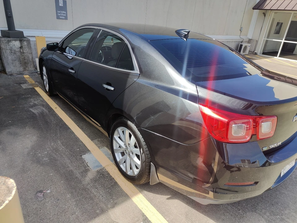 2015 Chevrolet Malibu - Image 2 of 6