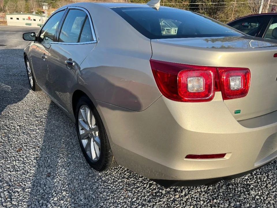 2015 Chevrolet Malibu - Image 3 of 8