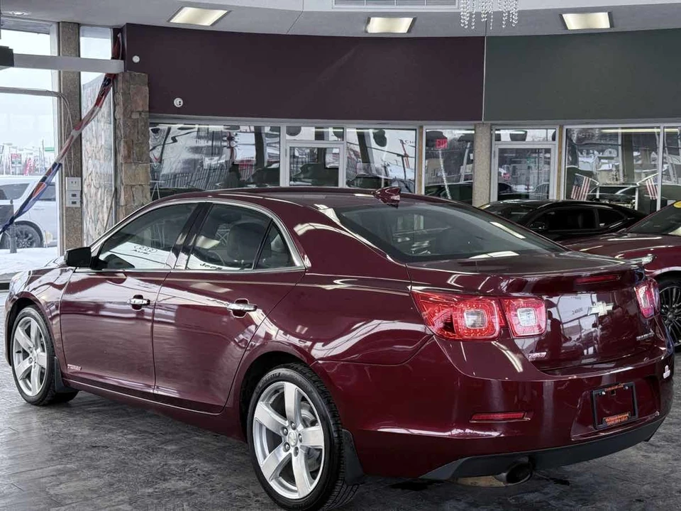 2015 Chevrolet Malibu - Image 8 of 12