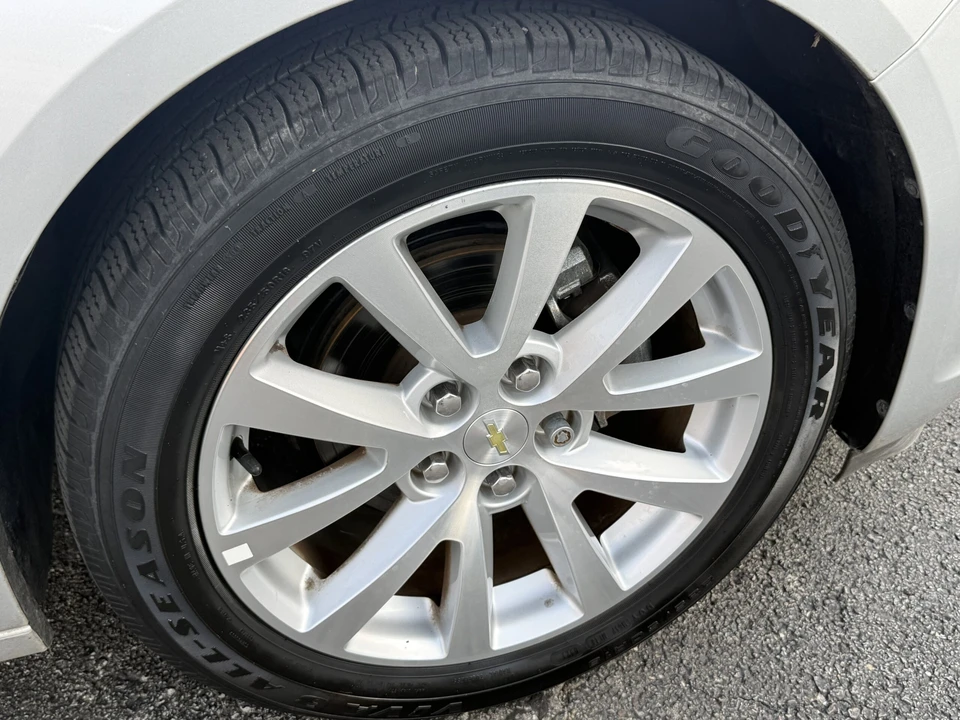 2015 Chevrolet Malibu - Image 15 of 21