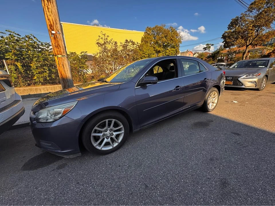 2015 Chevrolet Malibu - Image 2 of 7