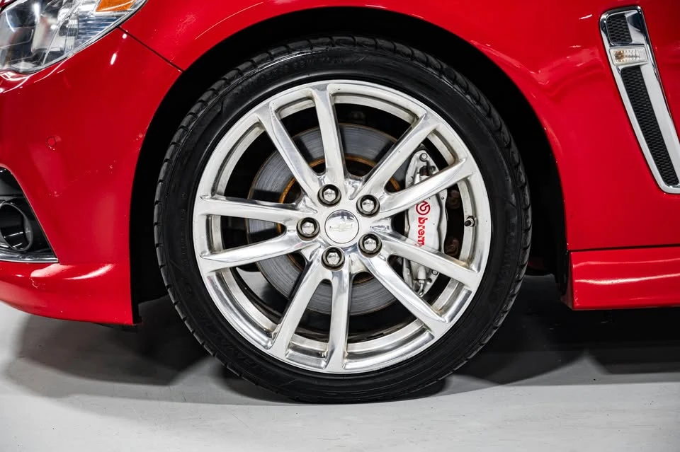 2015 Chevrolet SS - Image 9 of 16