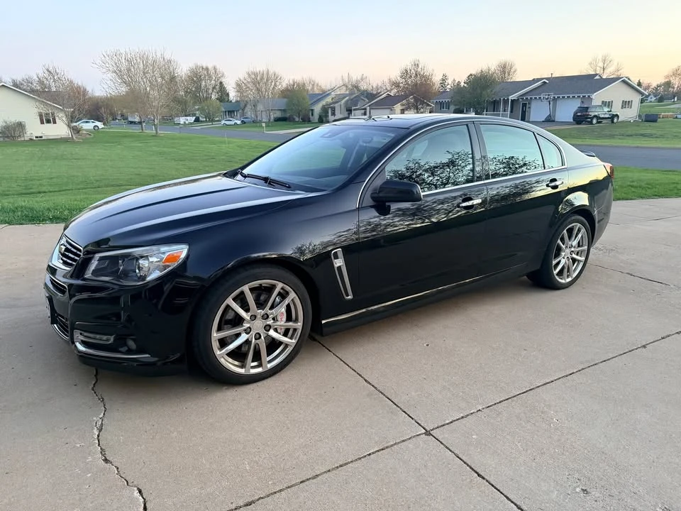2015 Chevrolet SS - Image 2 of 20