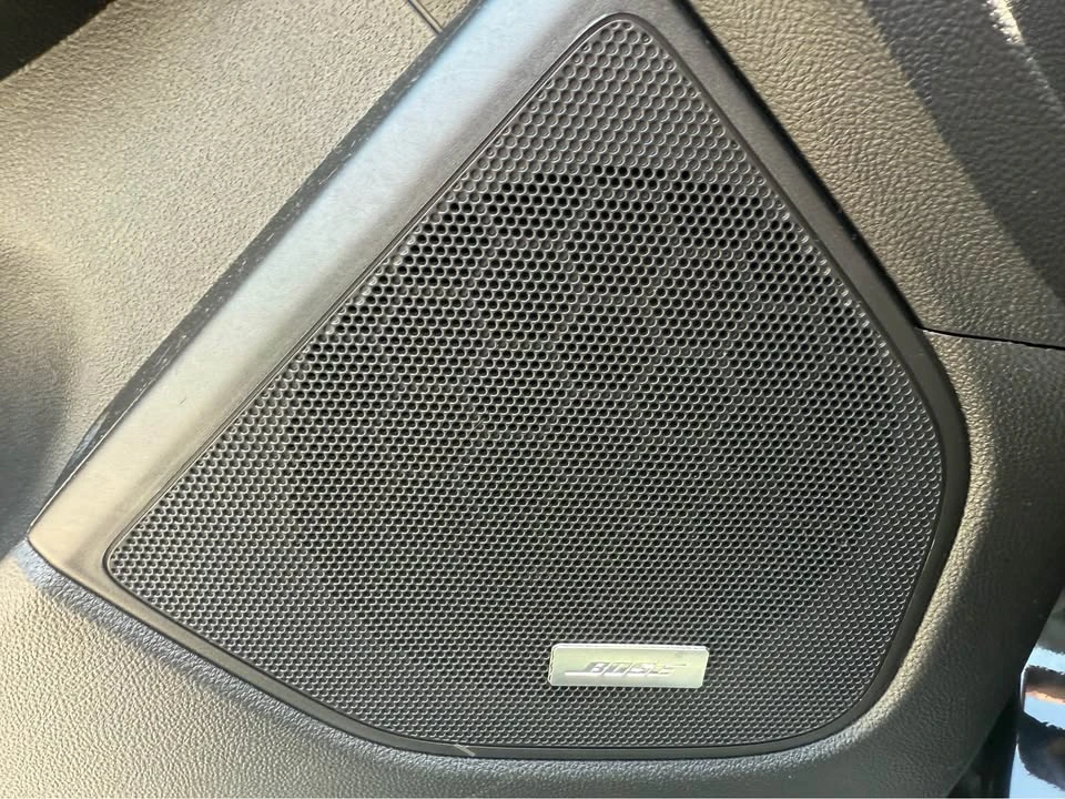 2015 Chevrolet SS - Image 12 of 19