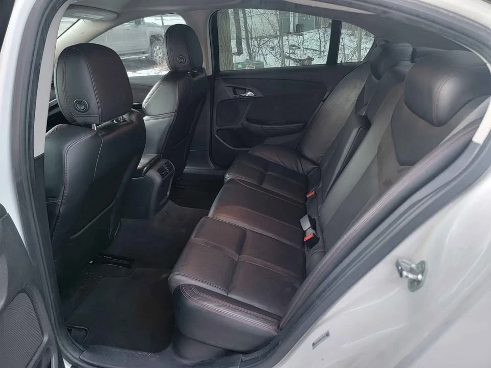 2015 Chevrolet SS - Image 11 of 14