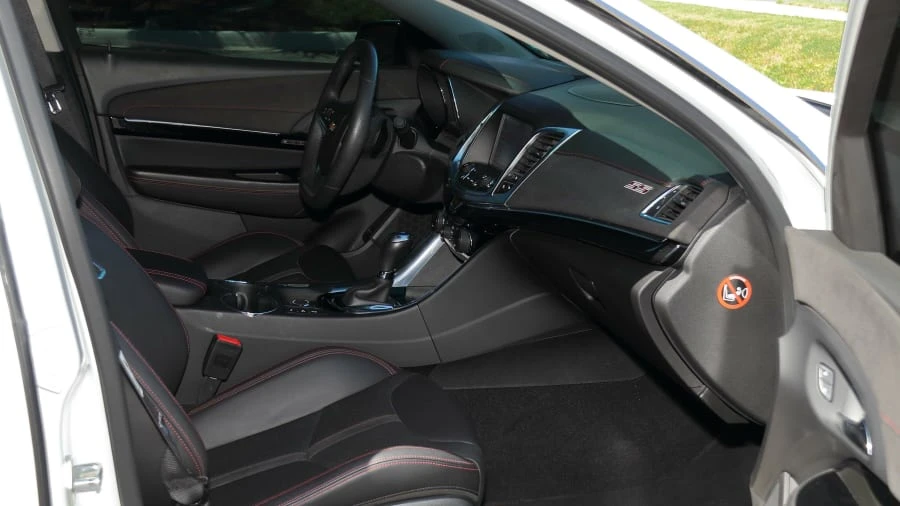 2015 Chevrolet SS - Image 5 of 25
