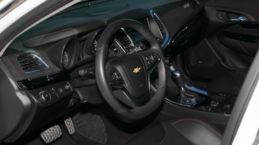 2015 Chevrolet SS - Image 9 of 25