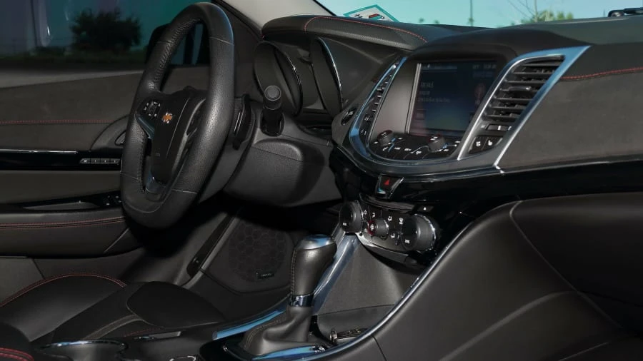 2015 Chevrolet SS - Image 11 of 25