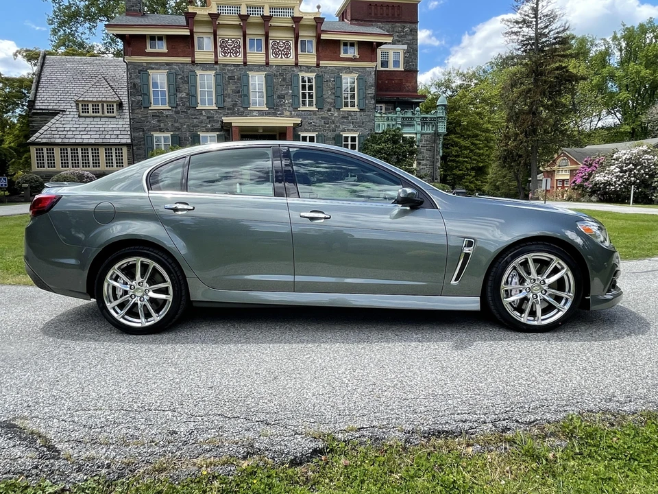 2015 Chevrolet SS - Image 14 of 16