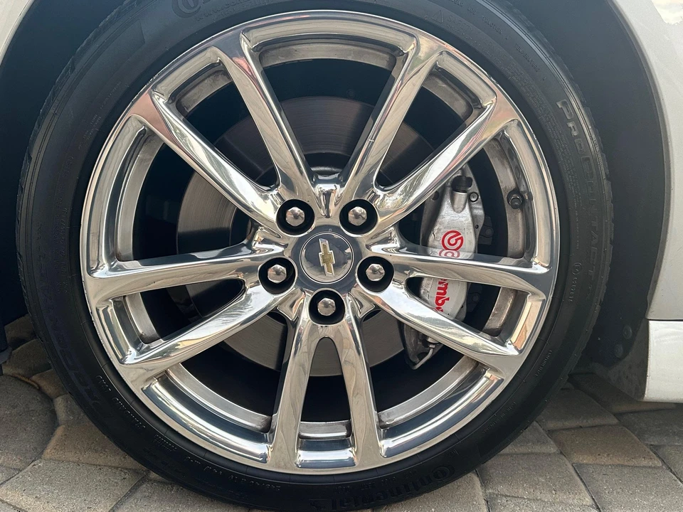 2015 Chevrolet SS - Image 15 of 31