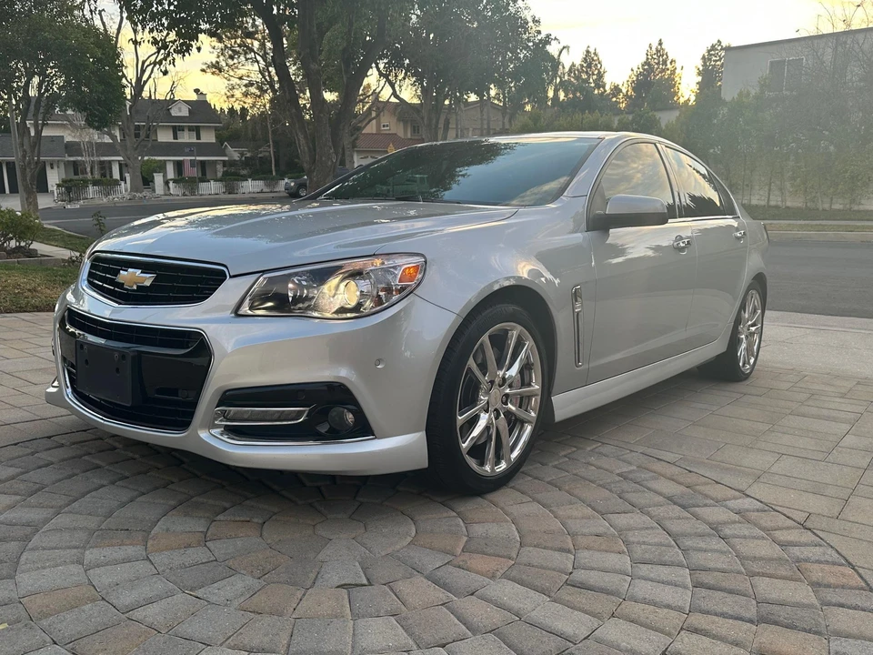 2015 Chevrolet SS - Image 6 of 31