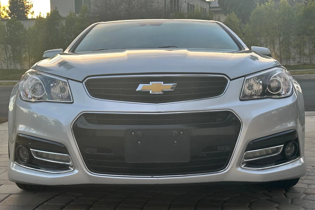 2015 Chevrolet SS - Image 2 of 31