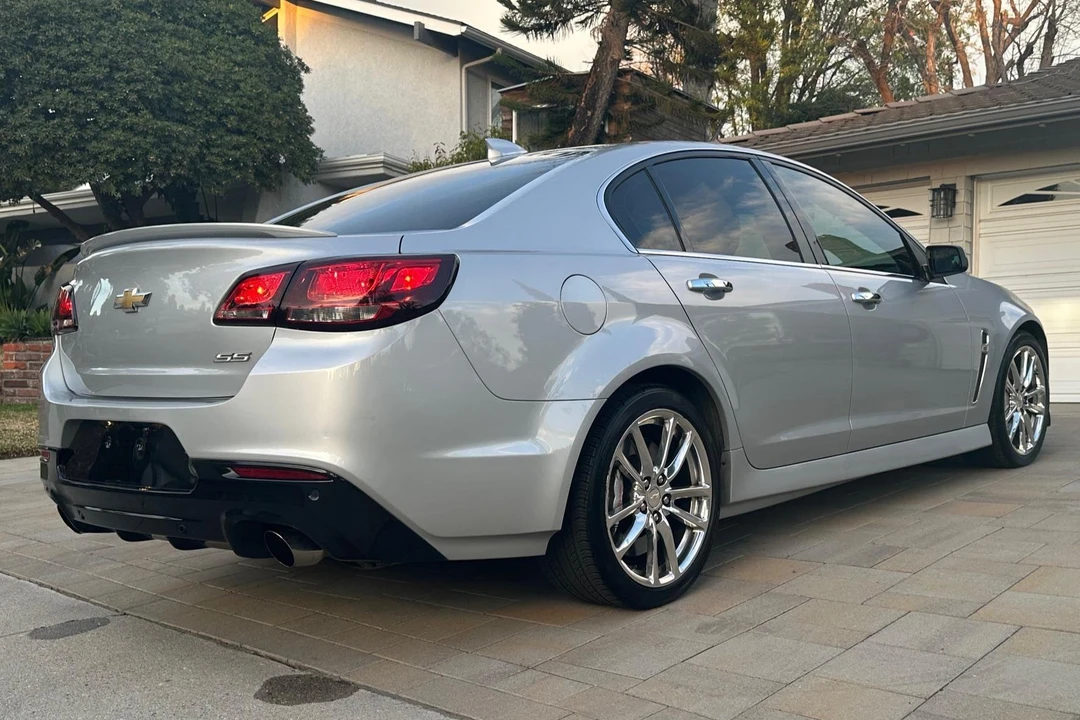 2015 Chevrolet SS - Image 4 of 31
