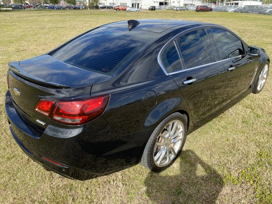 2015 Chevrolet SS - Image 12 of 24