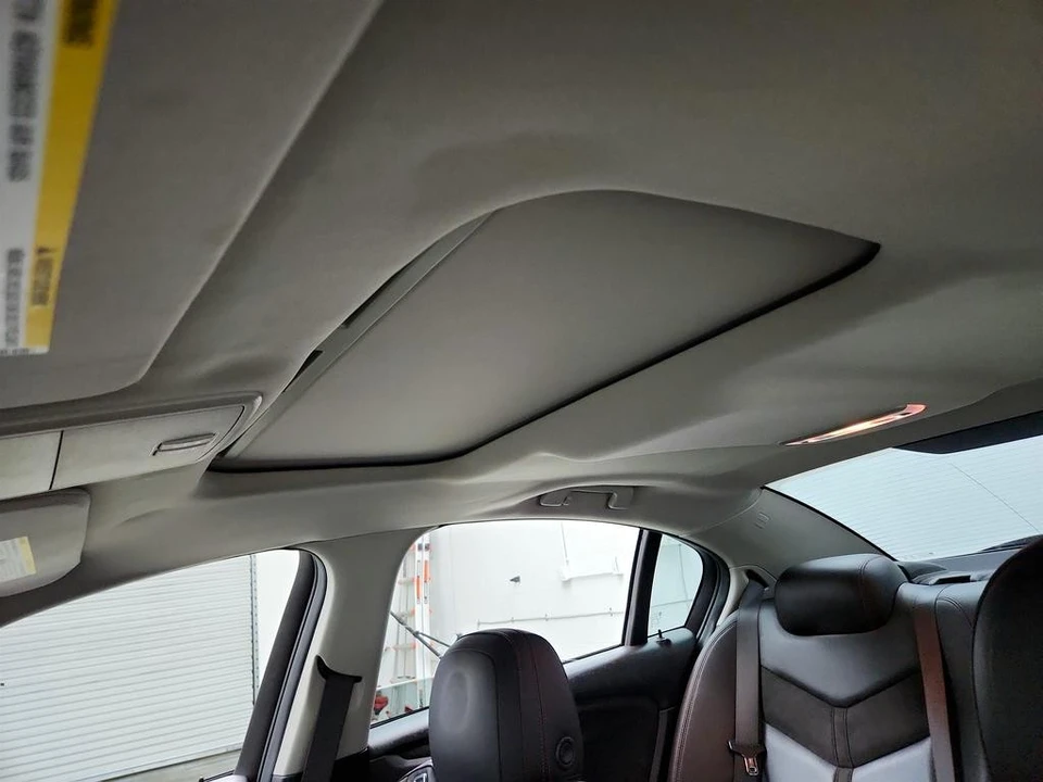 2015 Chevrolet SS - Image 15 of 31