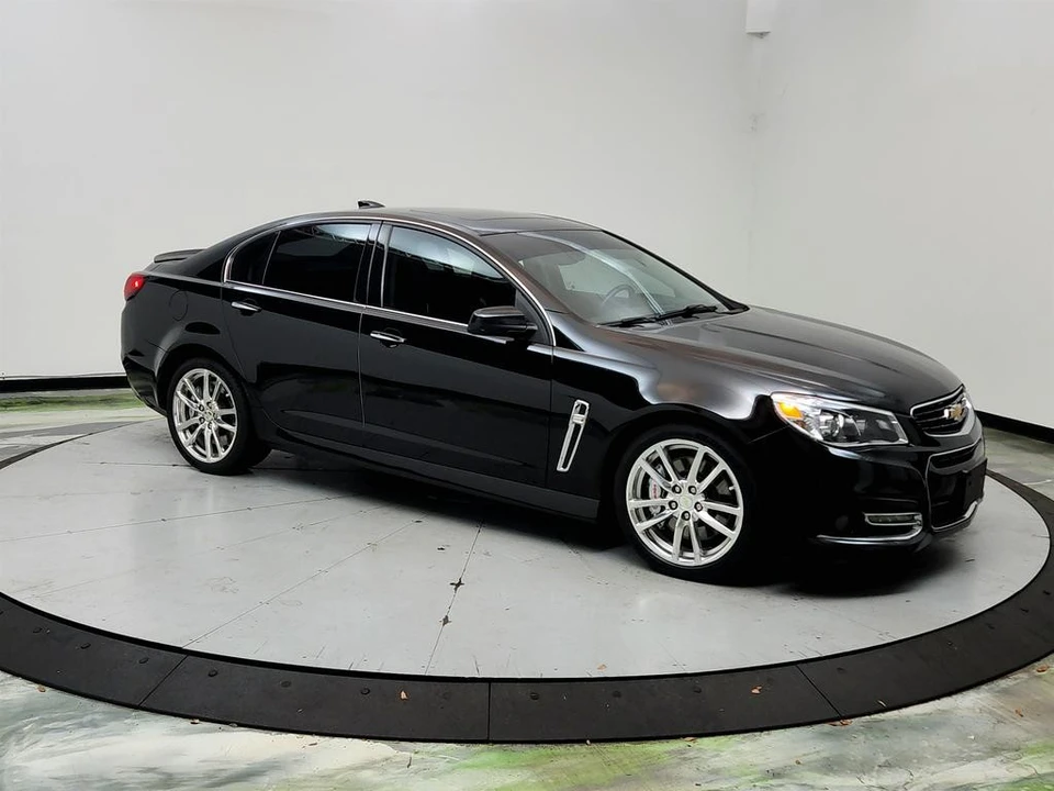 2015 Chevrolet SS - Image 3 of 31