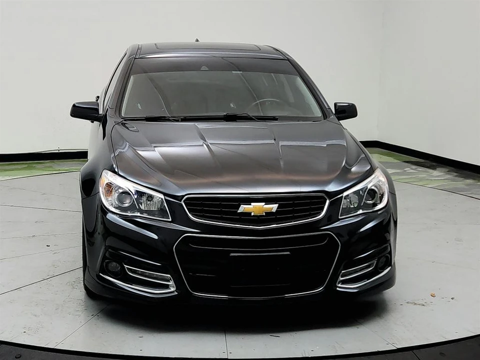 2015 Chevrolet SS - Image 2 of 31