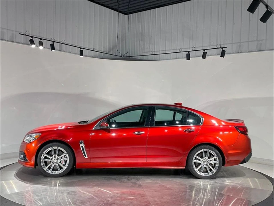 2015 Chevrolet SS - Image 8 of 31