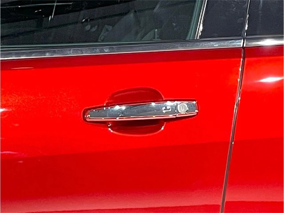 2015 Chevrolet SS - Image 11 of 31