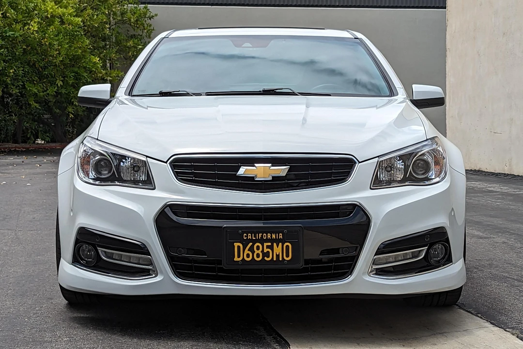 2015 Chevrolet SS - Image 2 of 31