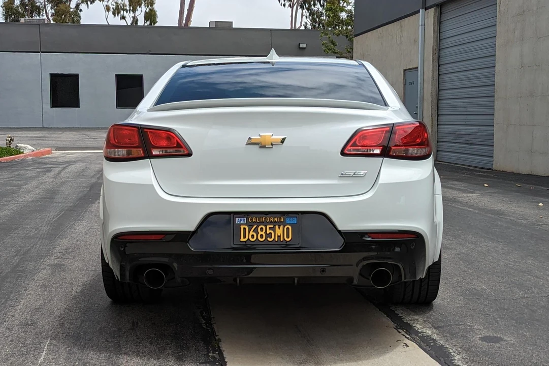 2015 Chevrolet SS - Image 5 of 31