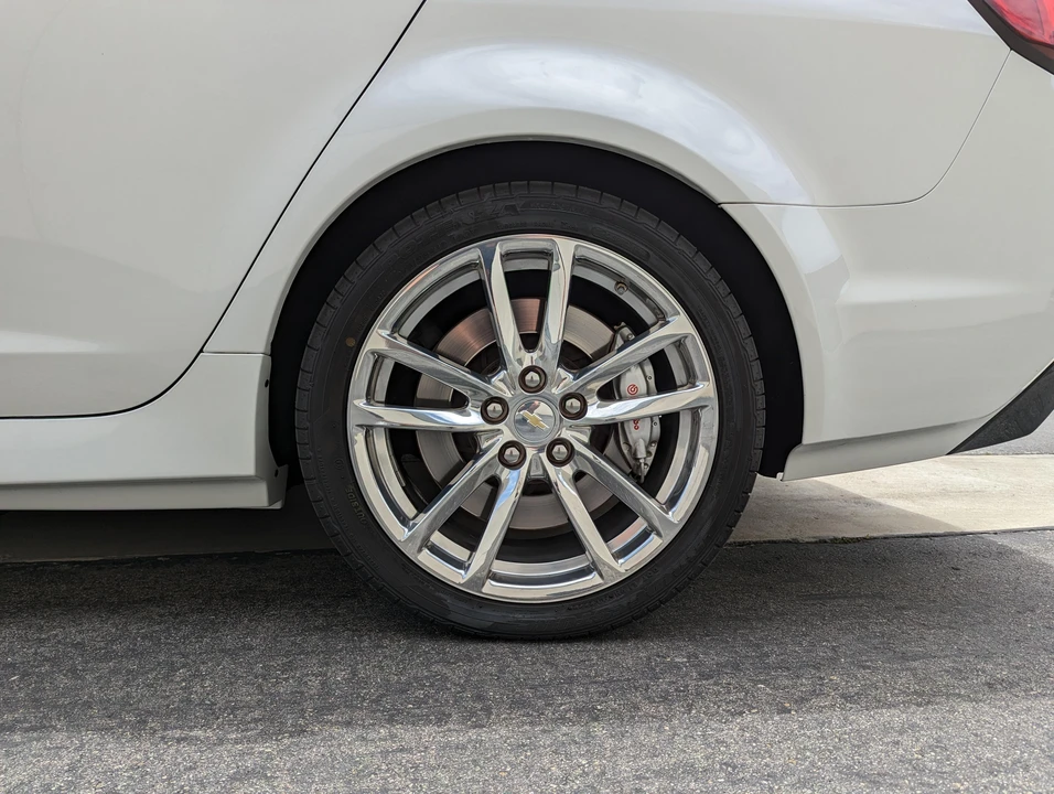 2015 Chevrolet SS - Image 19 of 31