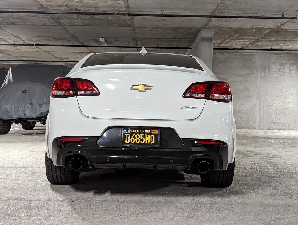 2015 Chevrolet SS - Image 11 of 31