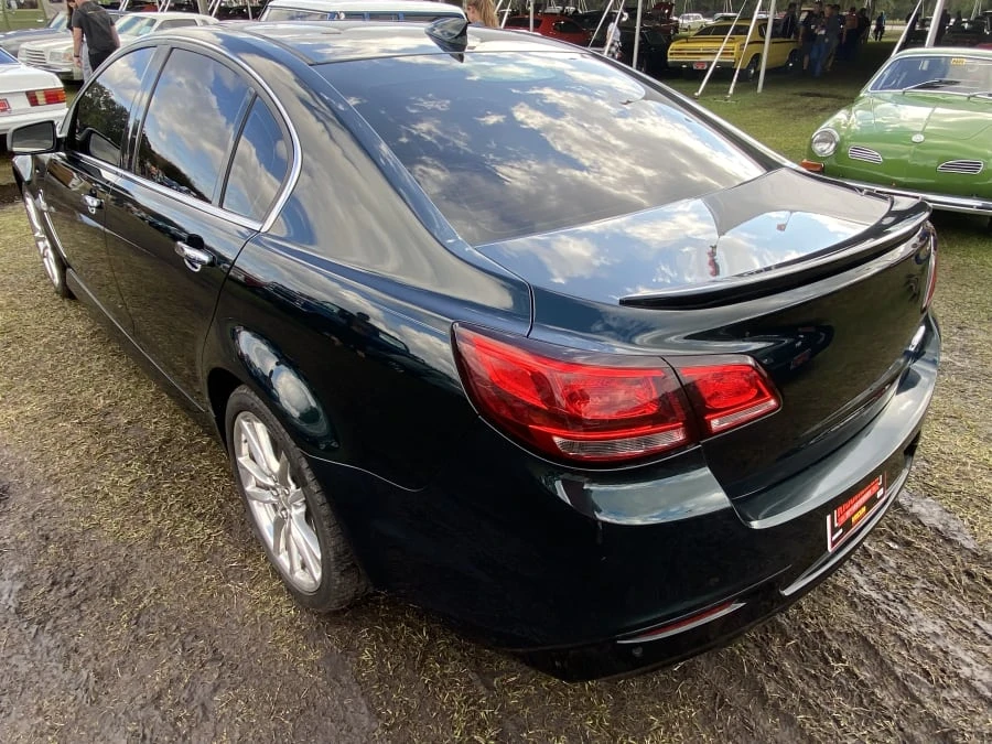 2015 Chevrolet SS - Image 10 of 23