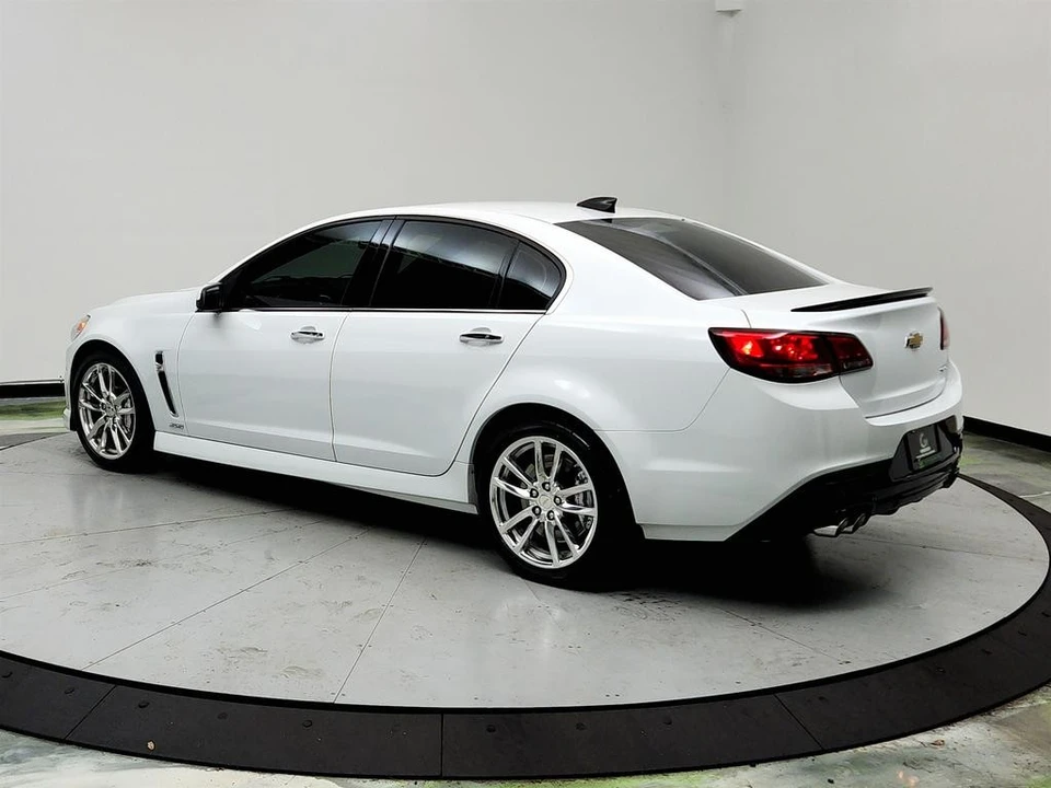 2015 Chevrolet SS - Image 7 of 12