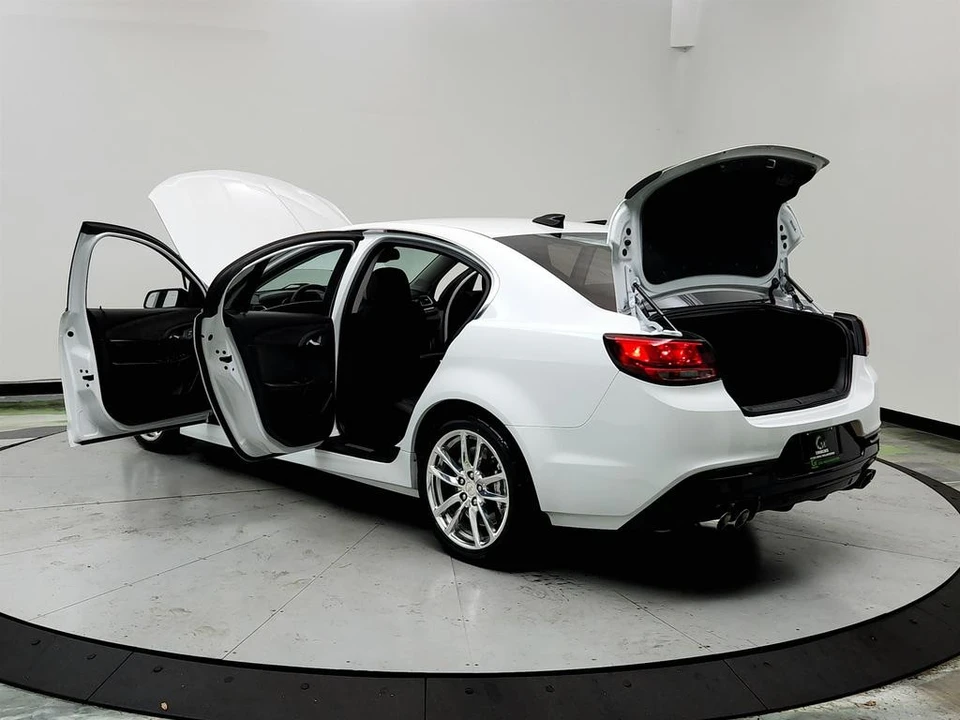 2015 Chevrolet SS - Image 12 of 12