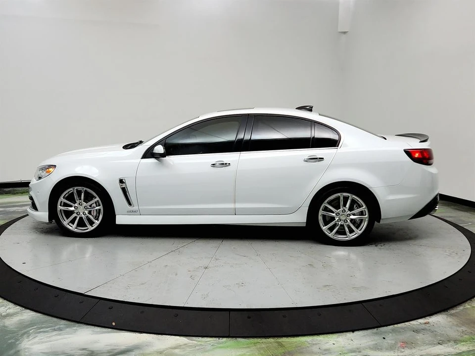 2015 Chevrolet SS - Image 8 of 12