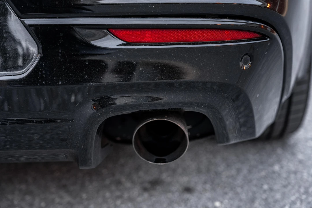 2015 Chevrolet SS - Image 23 of 31