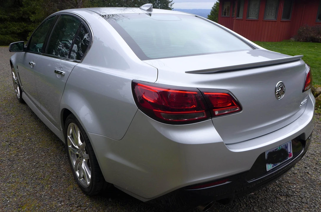 2015 Chevrolet SS - Image 9 of 31