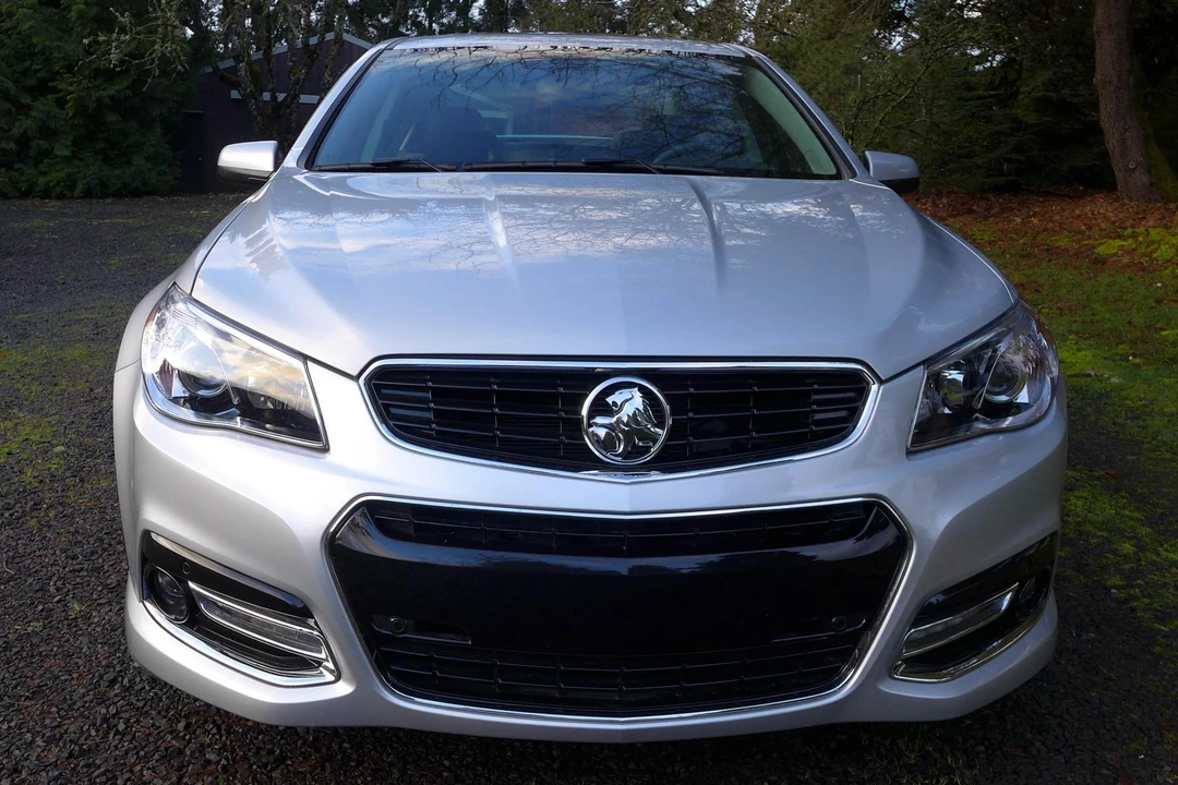 2015 Chevrolet SS - Image 2 of 31