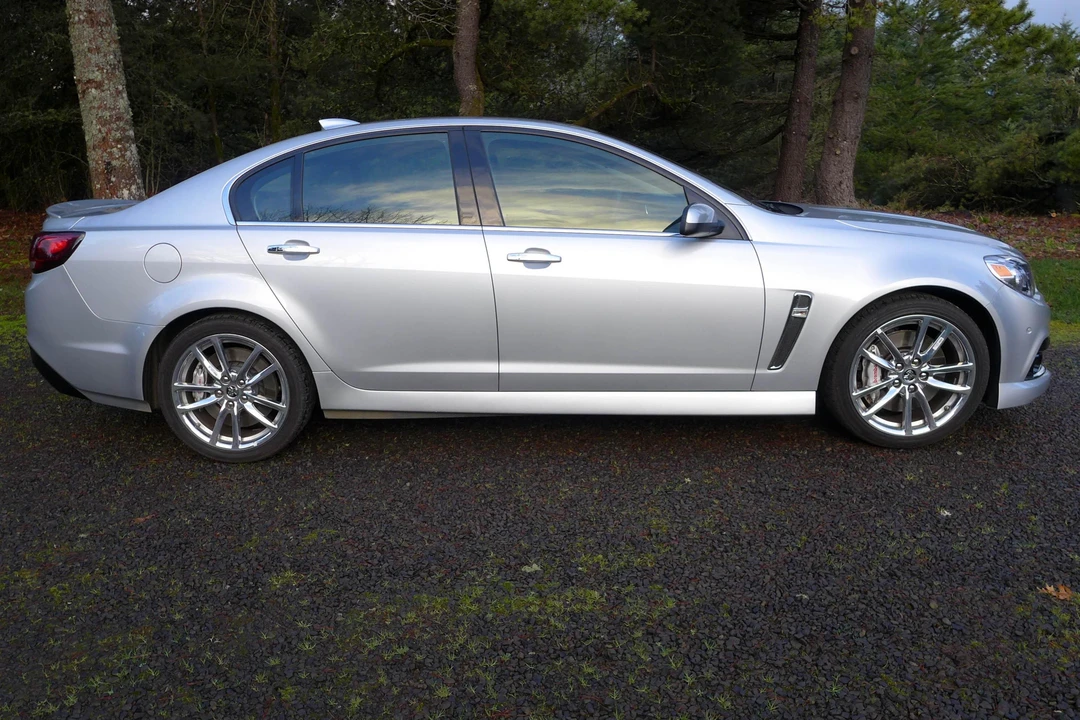 2015 Chevrolet SS - Image 11 of 31