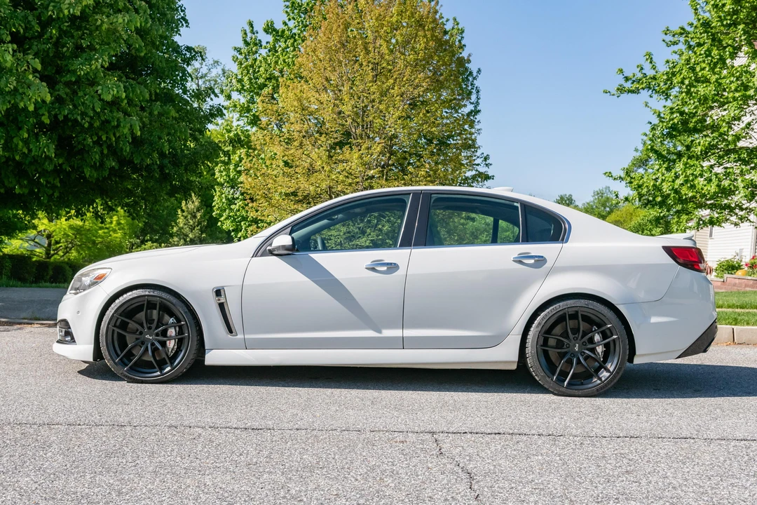 2015 Chevrolet SS - Image 10 of 31