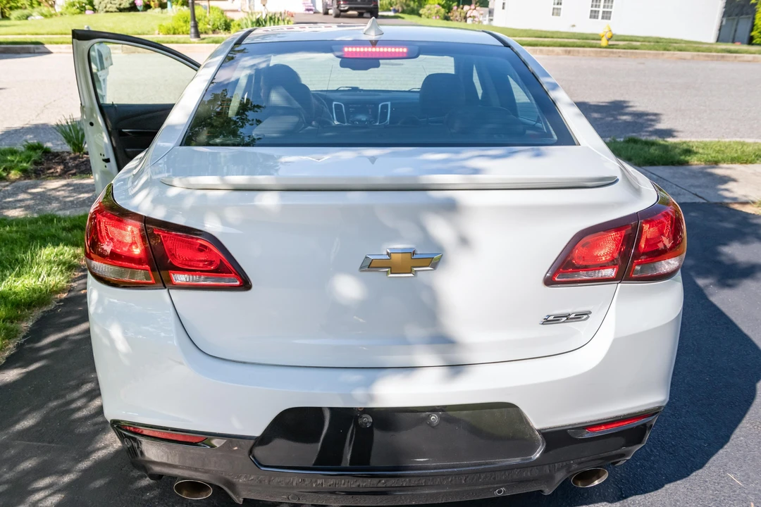 2015 Chevrolet SS - Image 11 of 31